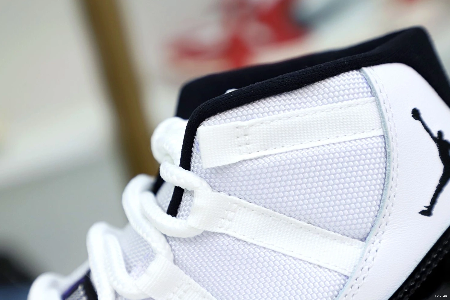 11 AIR JORDAN 2018 RETRO 'CONCORD' 0906